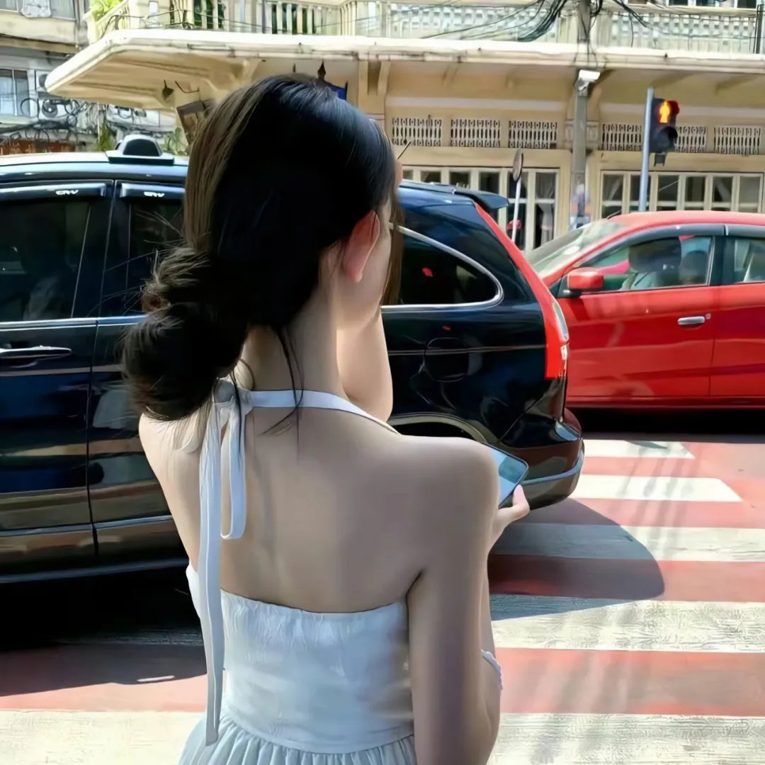 汽车女窃贼